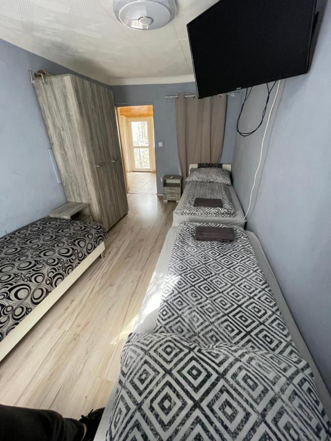 Ferienwohnung 3 Lepes Apartman Miskolc Exterior foto